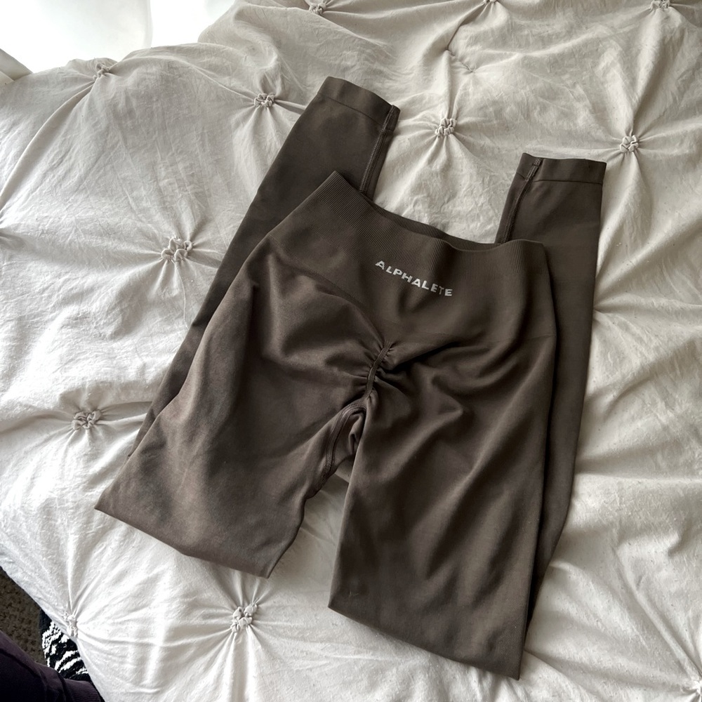 Alphalete align leggings brown